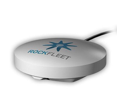 Hybrid cellular and satellite tracking and communication, designed for use on the move