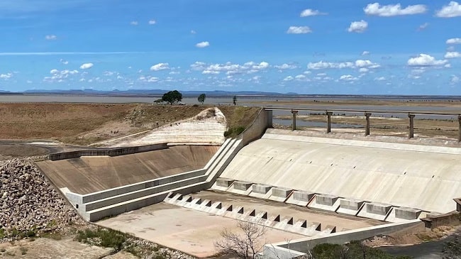 Fairbairn-Dam-in-Central-Queensland