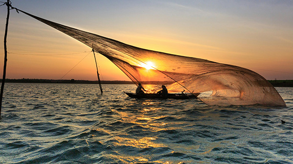 Artisanal-Fishing-Boat