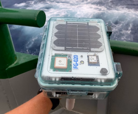 Launching the 40Geo Data Buoy