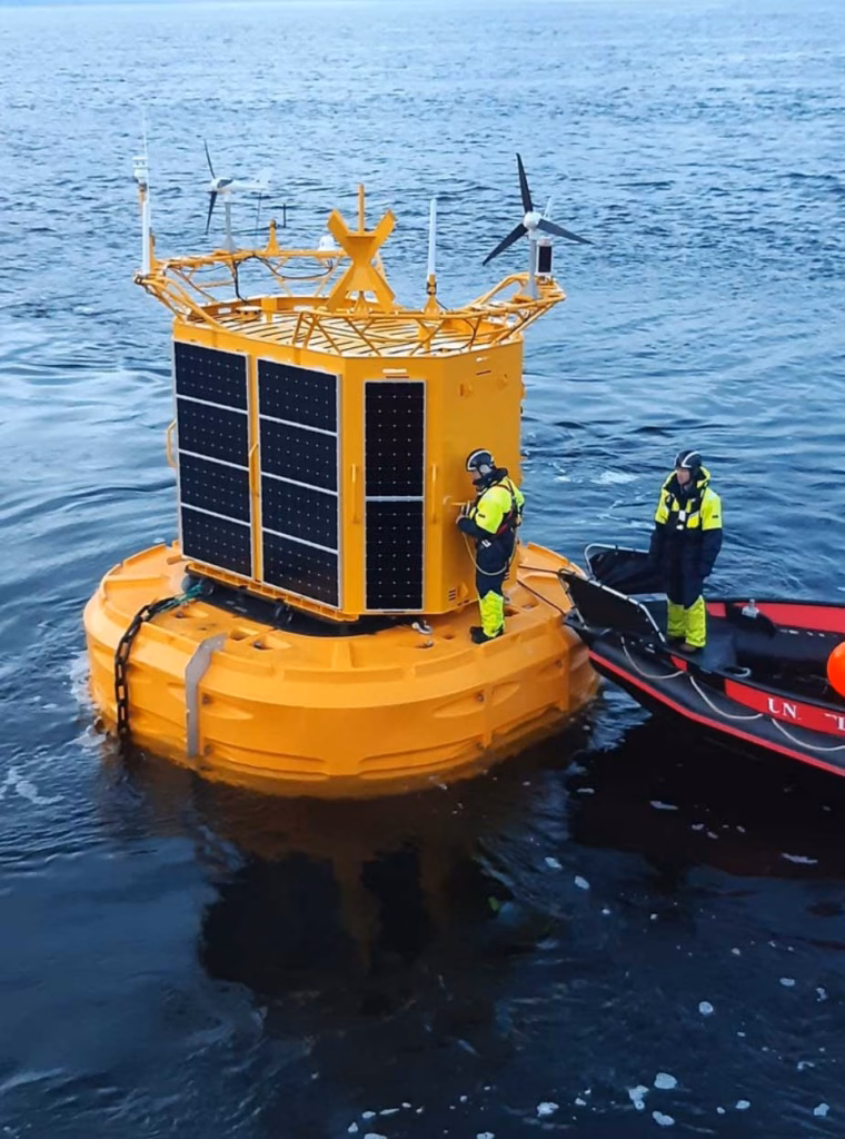 Mobilis Planier Data Buoy with Boat